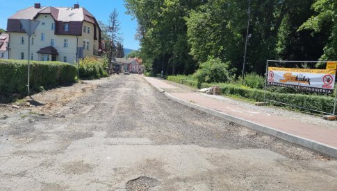 Polanica-Zdrój: trwa remont ulic: Bystrzyckiej, Zdrojowej i Matuszewskiego