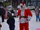 [FOTO] Młodzi strzegomianie spotkali świętego Mikołaja