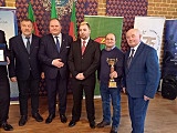 Zapaśniczki JUNIORA Dzierżoniów nagrodzone przez Krajową Zrzeszenie LZS