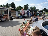 Festiwal Smaków Świata rozpoczęty. Food Trucki wjechały nad Zalew w Bielawie