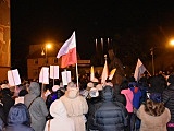 Manifestacja w obronie Jana Pawła II w Dzierżoniowie