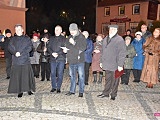 Manifestacja w obronie Jana Pawła II w Dzierżoniowie