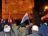 Manifestacja w obronie Jana Pawła II w Dzierżoniowie