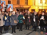 Manifestacja w obronie Jana Pawła II w Dzierżoniowie