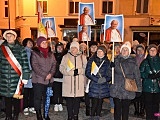 Manifestacja w obronie Jana Pawła II w Dzierżoniowie