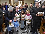Wielkanocne święcenie pokarmów w Dzierżoniowie