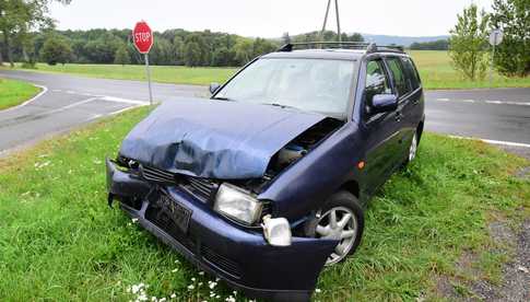 Zderzenie volkswagena z toyotą