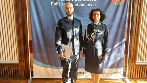 Nowy policjant wypowiedział słowa roty