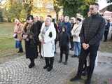 Tłumy na cmentarzach. Zobacz wideo i zdjęcia z Bielawy, Dzierżoniowa i Pieszyc