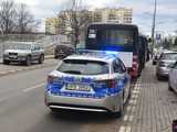 Zderzenie autobusu i toyoty w Dzierżoniowie