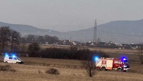 Straż pożarna na polach pomiędzy Pieszycami a Bielawą