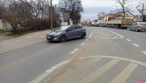 Zderzenie citroena z hyundaiem w Dzierżoniowie