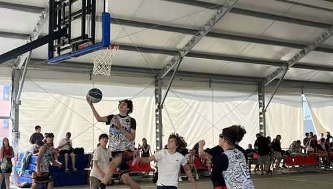 Zawody koszykówki 3x3 szkół podstawowych