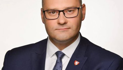 Burmistrz Kłodzka: Wczorajsze przemówienie wicepremiera Jarosława Kaczyńskiego mnie zszokowało