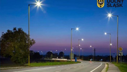 10 gmin z powiatu kłodzkiego otrzyma dofinansowanie na montaż nowoczesnego, energooszczędnego oświetlenia drogowego. 