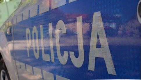 Policjanci z Komisariatu Policji w Bystrzycy Kłodzkiej w trakcie interwencji ujawnili przy 23-letnim mężczyźnie narkotyki. 