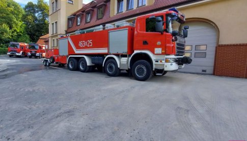 Polscy strażacy wyruszyli z pomocą do Grecji. Wśród nich są również ratownicy z Kłodzka 