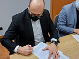 Podpisano akt darowizny działki pod budowę nowej siedziby Komendy Powiatowej PSP oraz JRG w Kłodzku