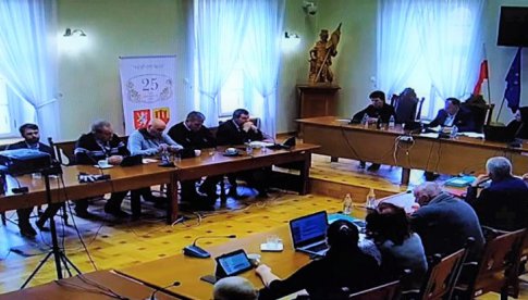 Rada Miejska Bystrzycy Kł. wyraża solidarność z Ukrainą