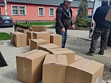 [FOTO] Do Stronia Śląskiego dotarły kolejne dary dla uchodźców z Ukrainy