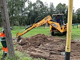 Trwa budowa placu zabaw w Wolanach oraz prace retencyjne w Chocieszowie i Słoszowie [Foto]