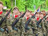 Przysięga nowych żołnierzy 16 Dolnośląskiej Brygady Obrony Terytorialnej. Kłodzko, 21.5.2023