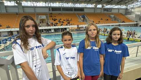 [FOTO] Młode pływaczki z Kłodzka znowu z medalami! Tym razem na Ogólnopolskich Zawodach w Poznaniu