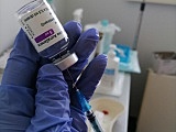 [FOTO] Trwają szczepienia przeciw COVID – 19 dla nauczycieli