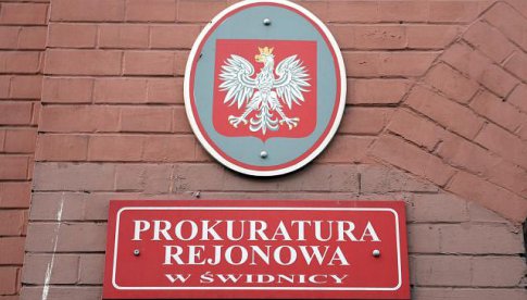 Prokuratura umarza śledztwo ws. anonimowego donosu na burmistrza Świebodzic