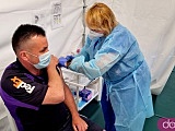[FOTO] W Strzegomiu ruszył drugi w powiecie powszechny punkt szczepień
