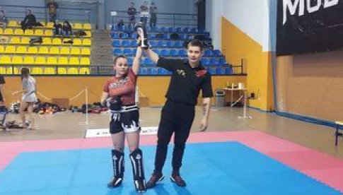 Hanna Żywiec wicemistrzynią Polski MFR kadet starszy w kickboxingu