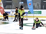 Zawody w curlingu