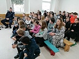 Uczniowie ze Stanowic spotkali się z policjantami [Foto]