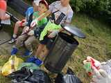 [FOTO] Wzięli sprawy w swoje ręce i posprzątali okolice Witoszówki