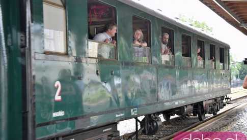 Pociągiem w Góry Sowie na otwarcie malowniczej linii Świdnica Kraszowice – Jedlina Zdrój
