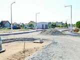[FOTO] Postępuje budowa dróg na osiedlu domków jednorodzinnych w Żarowie