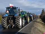 [WIDEO, FOTO] Rolnicy protestowali na krajowej piątce w Strzegomiu