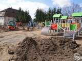 [FOTO] Trwa budowa placu zabaw w Bolesławicach