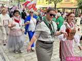 [FOTO] Biało-czerwona Świdnica! Mieszkańcy tanecznym krokiem świętowali Dzień Flagi