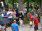 [FOTO] Eksplozja kolorów, koncerty, swojskie jadło i rodzinna atmosfera na Pikniku Majowym w Forcie Gaj
