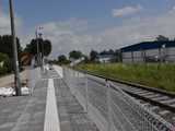 [FOTO] Zobaczcie, jak prezentuje się nowy przystanek kolejowy w Strzelcach. Kiedy staną tam pierwsze pociągi?