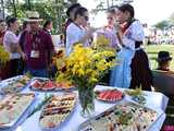 Energia, Taniec i Folklor: Festiwal Folkloru Zaczyna się z Impetem