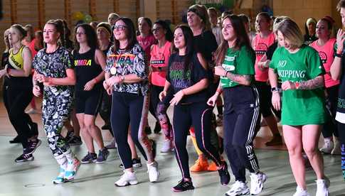 [WIDEO/FOTO] Zatańczyli dla Michałka. Charytatywne Zumba Party w Żarowie