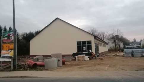 [FOTO] Na Kraszowicach powstaje nowy supermarket. Kiedy otwarcie?