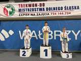 [FOTO] Młodzi zawodnicy taekwondo przywieźli worek medali z Mistrzostw Dolnego Śląska!