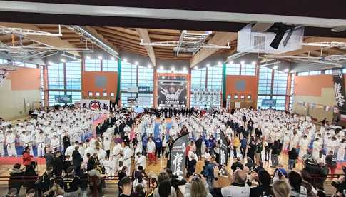 [FOTO] Świdnicki Klub Kyokushinkai Karate na turnieju w Kątach Wrocławskich