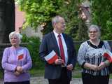 [FOTO] Pszenno biało-czerwone – uroczyste obchody Dnia Flagi RP 