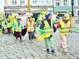 [WIDEO/FOTO] Cieszmy się nadzieją. Żółty Marsz ponownie przeszedł przez świdnicki rynek