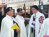 [WIDEO/FOTO] Uroczystości przyjęcia nowych członków do Zakonu Rycerskiego Świętego Grobu w Jerozolimie. Wśród nich bp Mendyk 