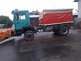 Nowy sprzęt do zimowego utrzymania dróg w powiecie wałbrzyskim [Foto]